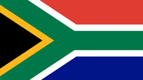 萨巴伦卡2025赛季WTA23胜夺冠领跑，斯瓦泰克紧追其后获21胜