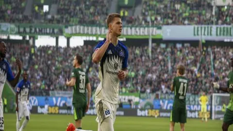 郑姝音于北师大一附小首开“冠军体育课”讲座之旅。